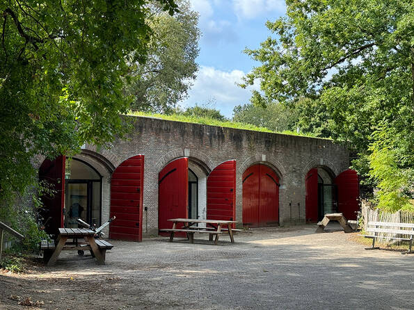 Stenen bunker (kazemat) op fort Lunet 3