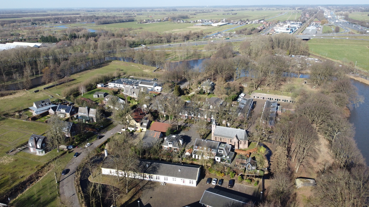 Blauwkapel is het enige fort waar wonen, werken en recreatie op een bijzondere plek worden gecombineerd. 